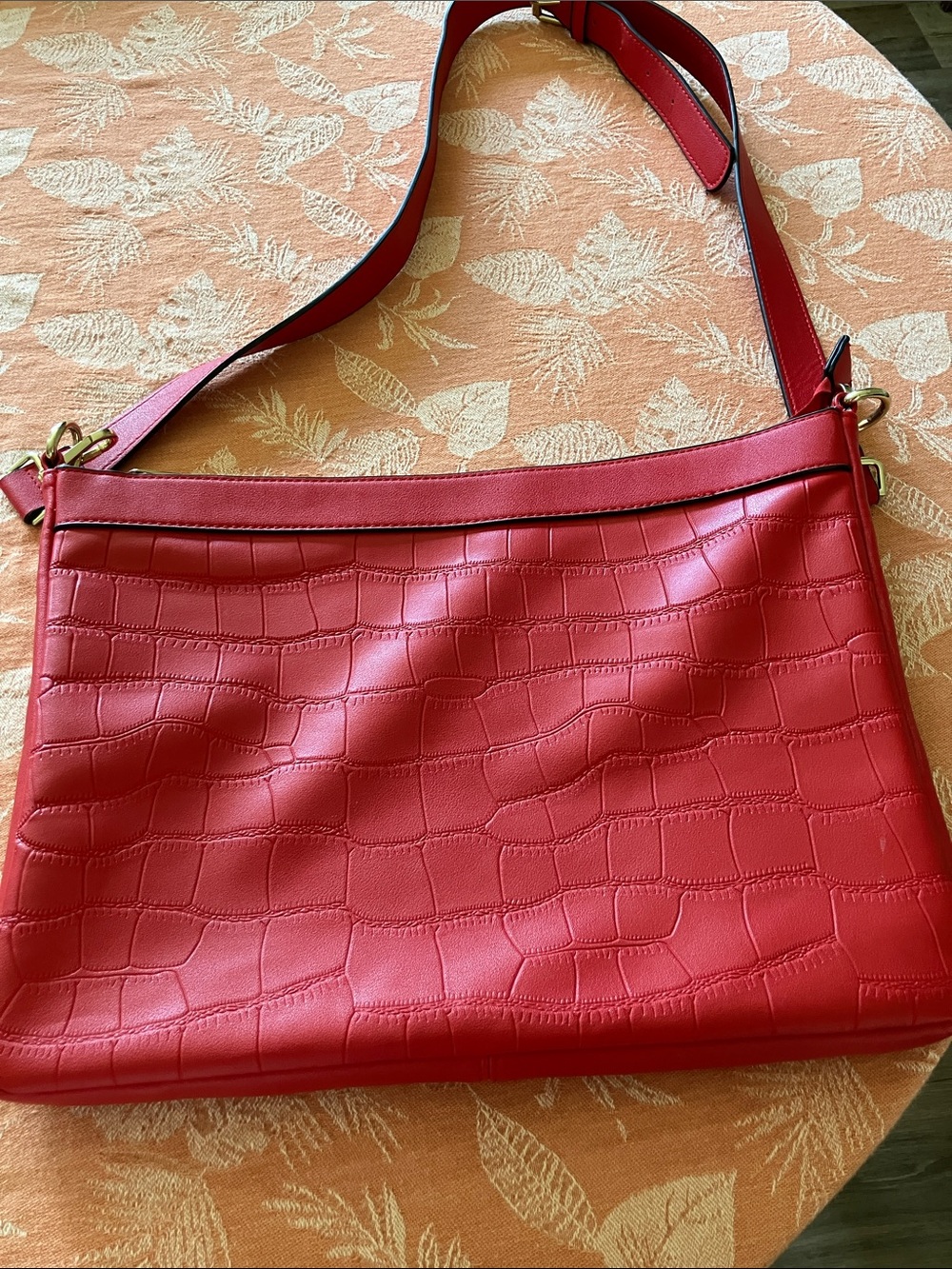 Red Croc-Embossed  laptop Shoulder Bag